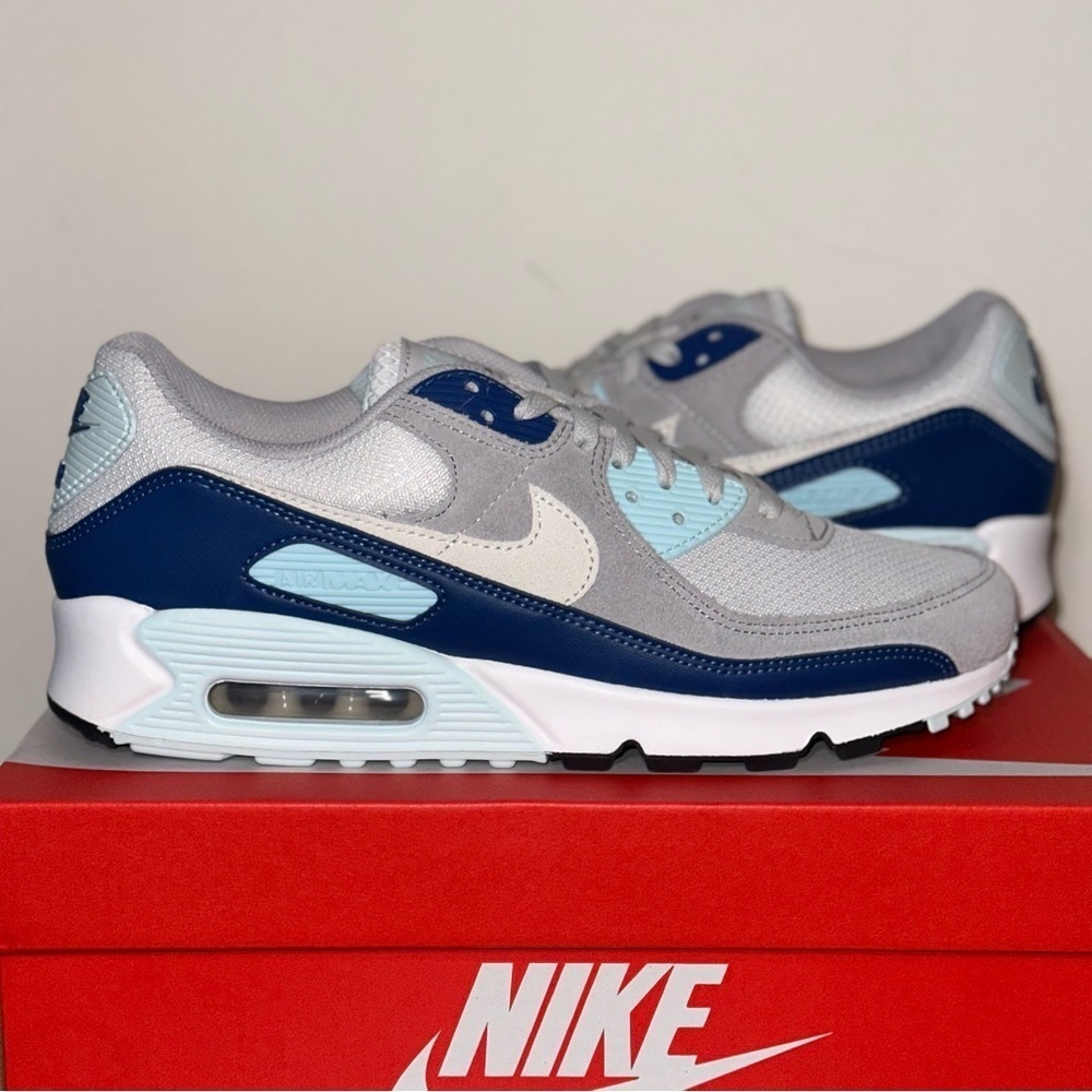 Nike Air Max 90 Mens 10 White Platinum Glacier Blue Men's Shoes NEW